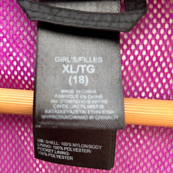 The North Face Hyvent Hooded Windbreaker | Girls XL Size 18 - Picture 8 of 11